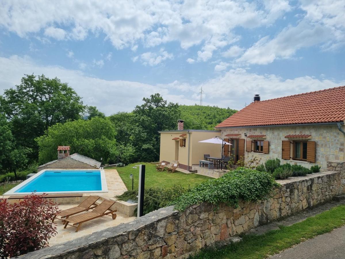 אוברובץ Holiday House Green Dream מראה חיצוני תמונה